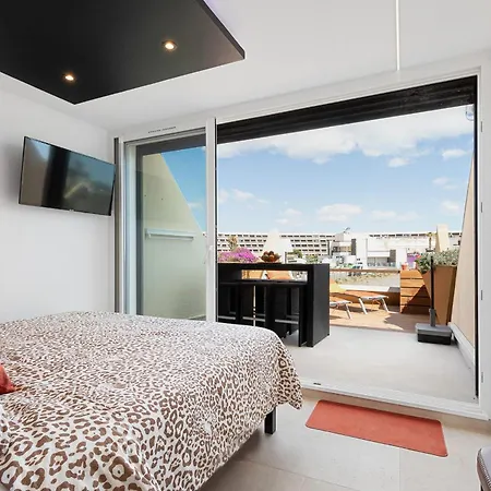 Tiffanys Heliopolis Renovated With Terrace - Naturist Village