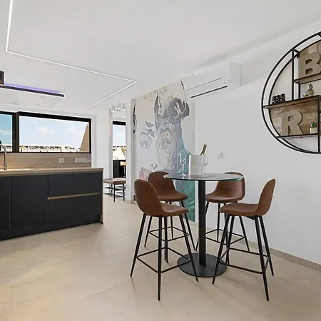 Tiffanys Heliopolis Renovated With Terrace - Naturist Village * Agde