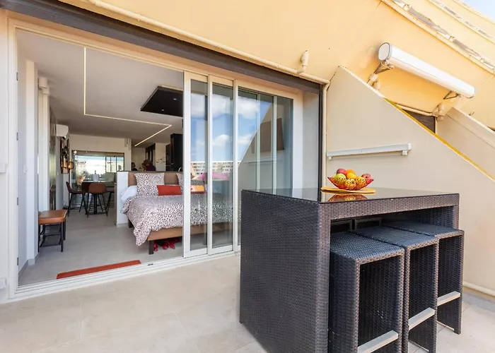 Tiffanys Heliopolis Renovated With Terrace - Naturist Village *