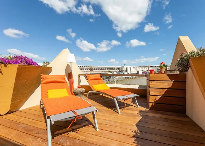 Tiffanys Heliopolis Renovated With Terrace - Naturist Village Διαμέρισμα Agde